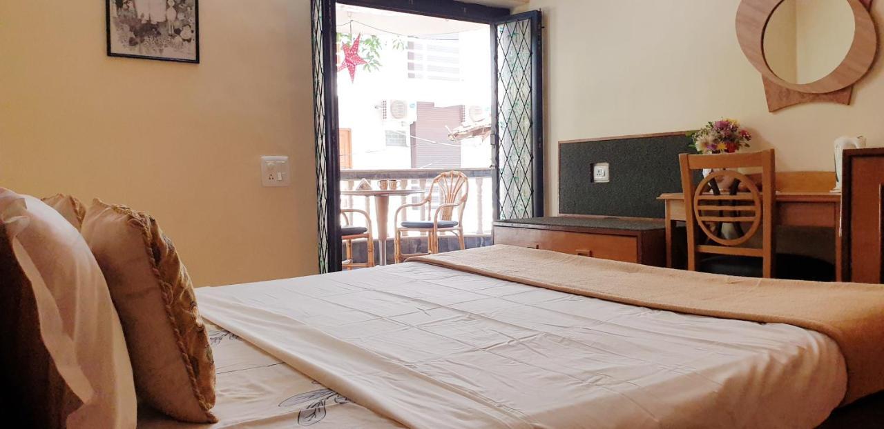 Mama Mids Home Morjim Extérieur photo